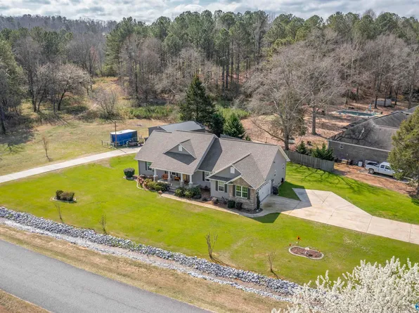 2340 Island Way, Southside, AL 35907