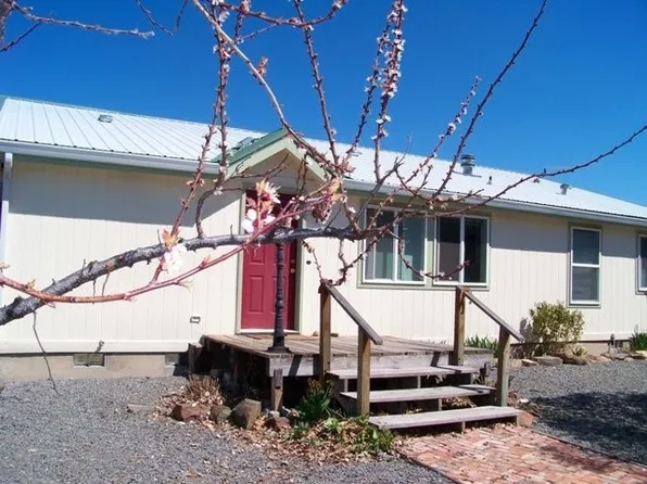 1260 N 2nd St, Union, OR 97883