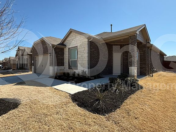 3rd image of 5459 Gold Pond Dr