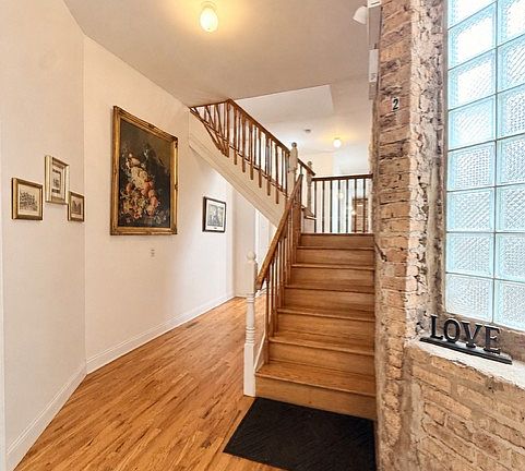 2nd image of 2335 W Lake St APT 3F