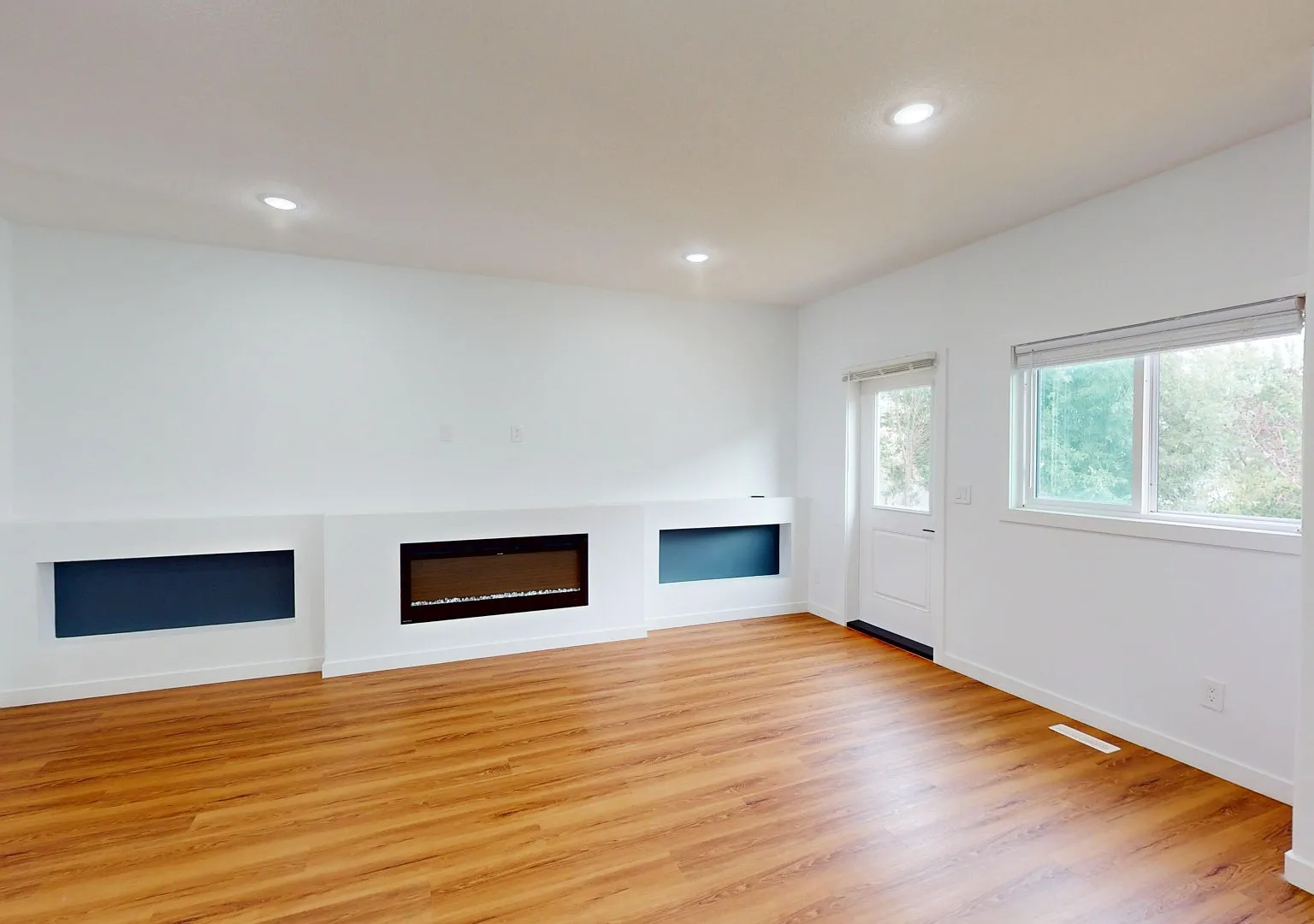 15 Hawks Ridge Boulevard NW — Photo 4