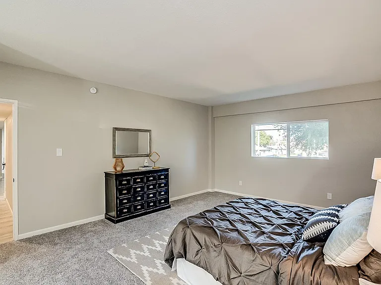 351 E Thomas Rd #D201 — Photo 27