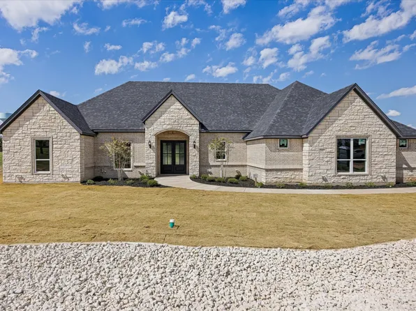 2117 Middlewood Cir, Granbury, TX 76049