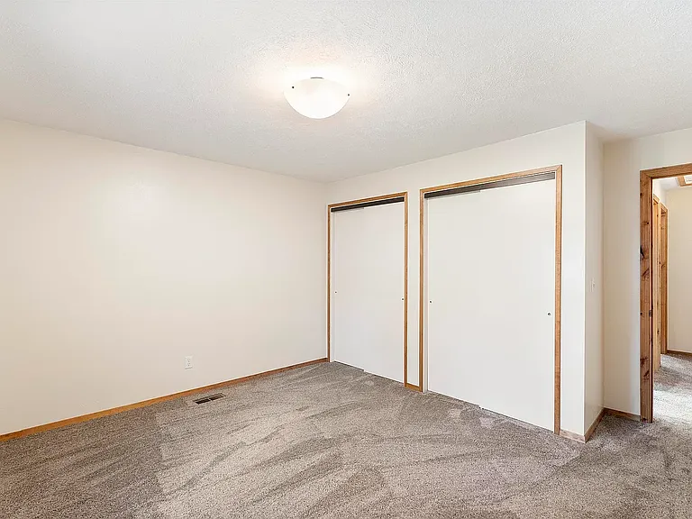 3208 E 14th Ave — Photo 12