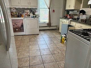 3rd image of 302 Center St