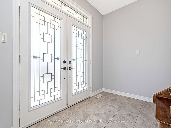 4th image of 1440 Rolph Ter