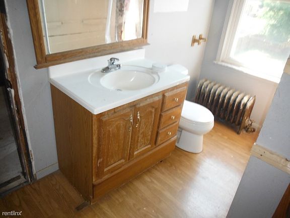 4Bath1