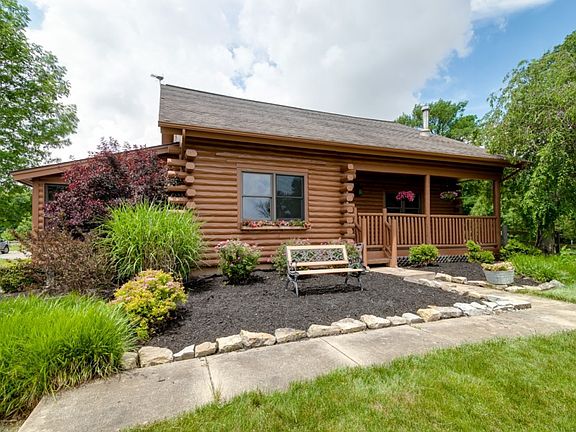 3rd image of 10465 Brookville Phillipsburg Rd