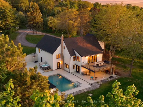 1424 County Road 3, Prince Edward County, ON K0K 1L0