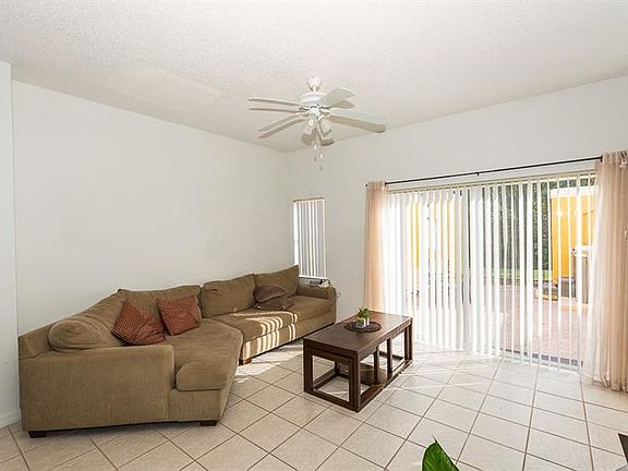 4th image of 4750 Vero Beach Pl