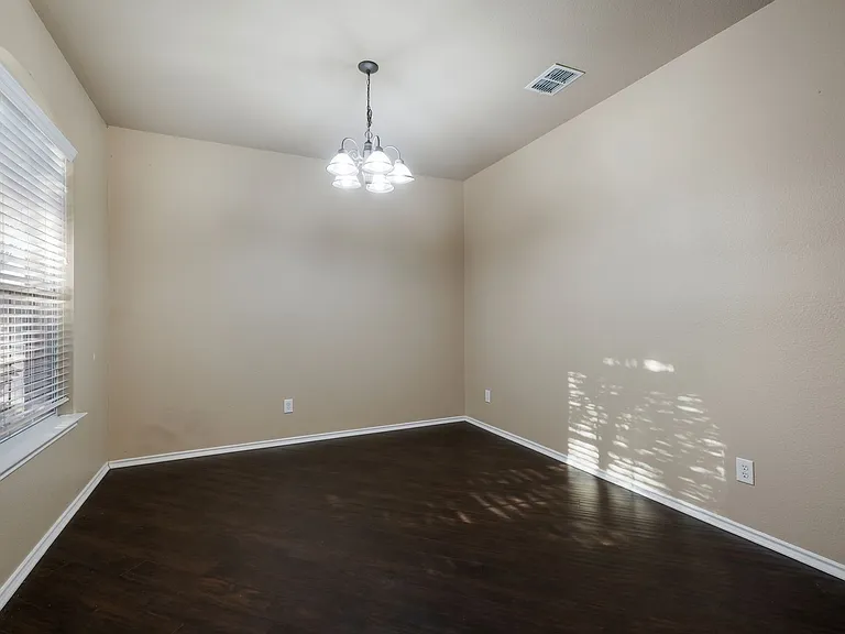 171 Cardinal Way — Photo 4