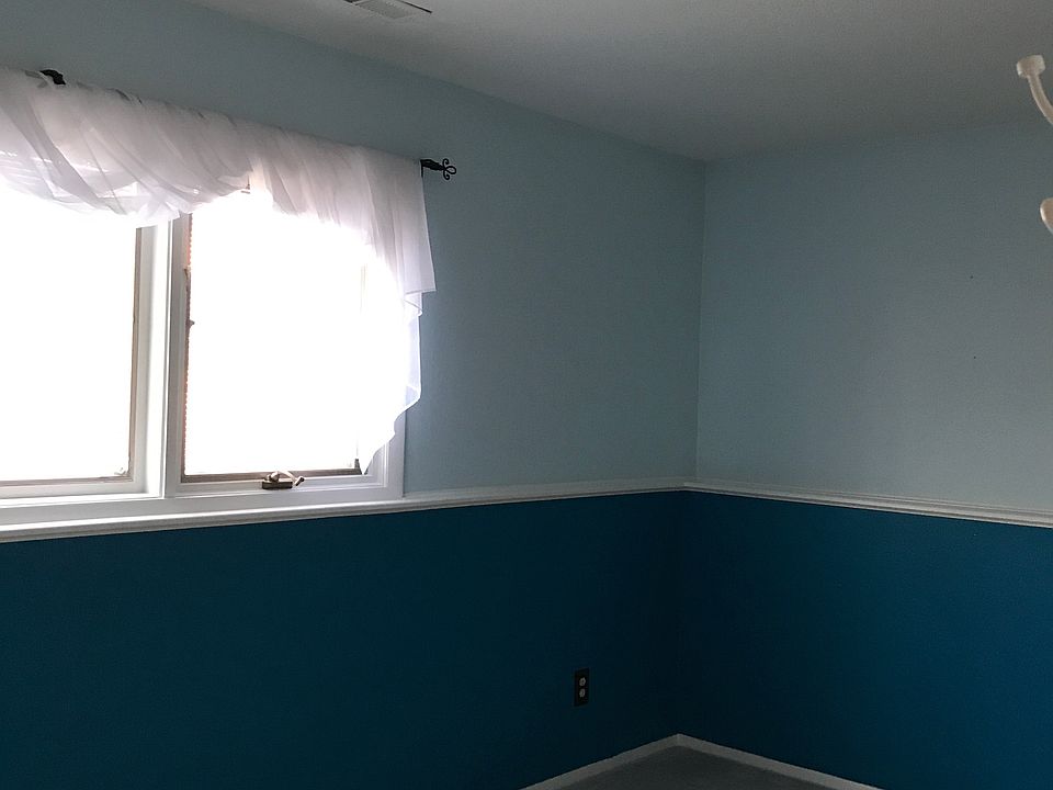 1st image of 1661 Coughlin St