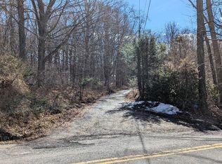 7A Long Hill Rd, East Hampton, CT 06424