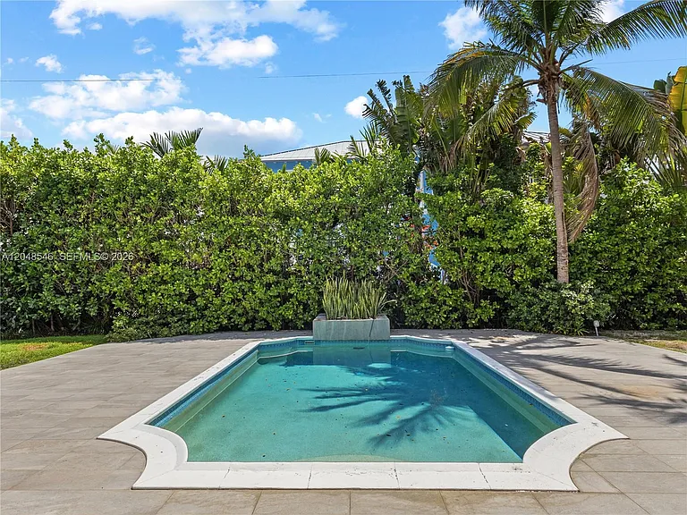 651 S Mashta Dr — Photo 19