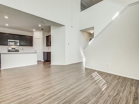 2nd image of 5849 Wake Robin Dr