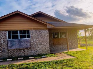 204 Heatherbrook, Somerville, TX 77879