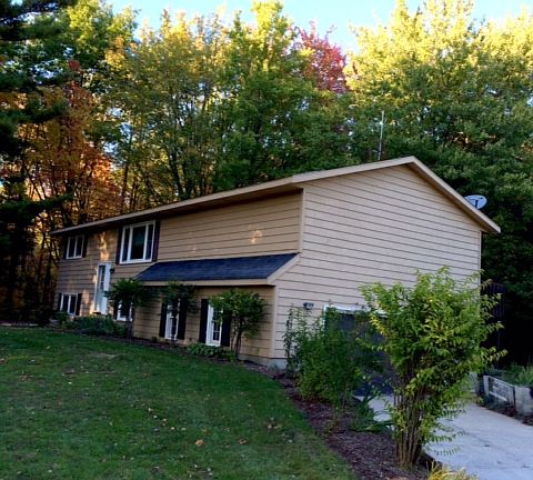 2nd image of 11622 152nd Ave