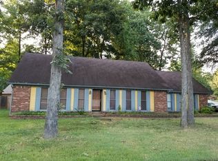 6670 Winding Birch Dr, Memphis, TN 38115