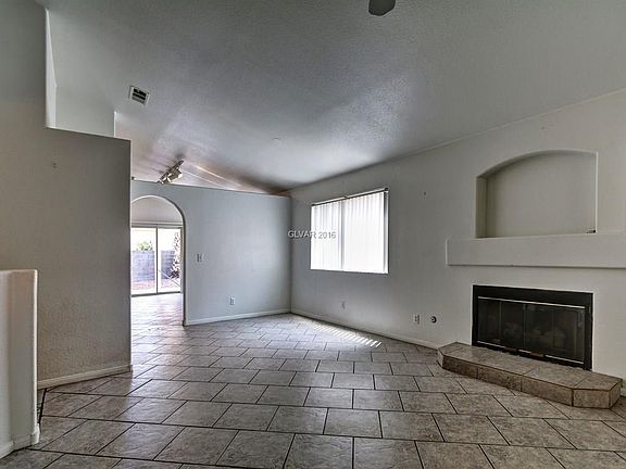 5th image of 4518 Calico Cliff Ct