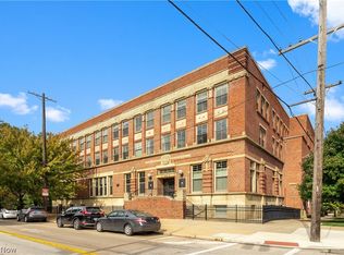 3200 Franklin Blvd #3, Cleveland, OH 44113