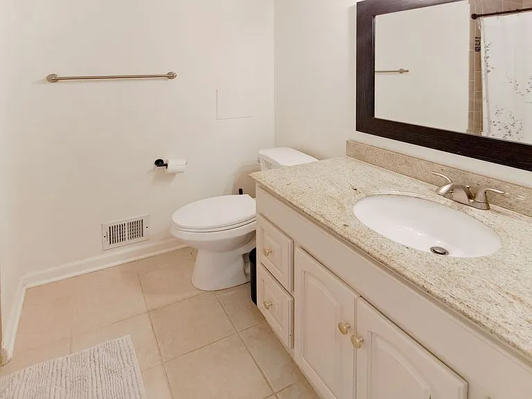 1904 Taylor Ave — Photo 35