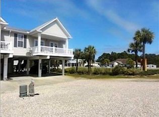 512C E Meridian Ave, Carrabelle, FL 32322