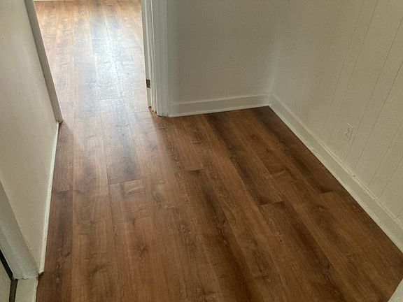 4th image of 47 Linden St APT 2