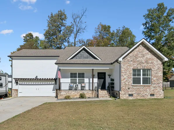 166 Oak Glen Dr, Smithville, TN 37166