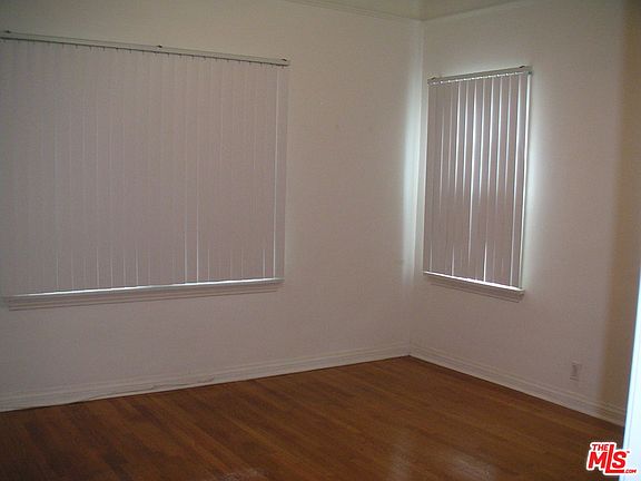 2nd image of 413 N Serrano Ave