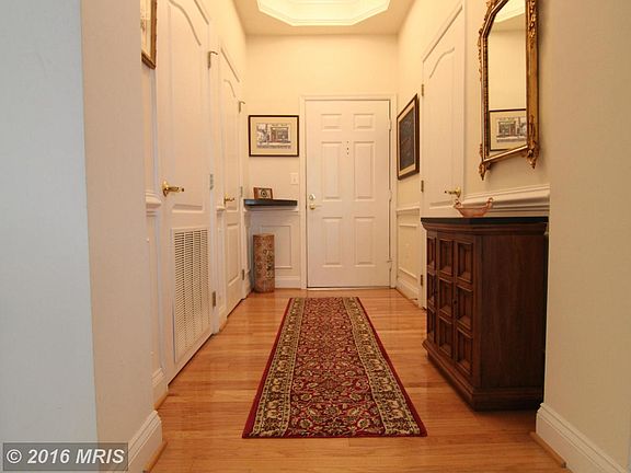 3rd image of 300 King Farm Blvd APT 404