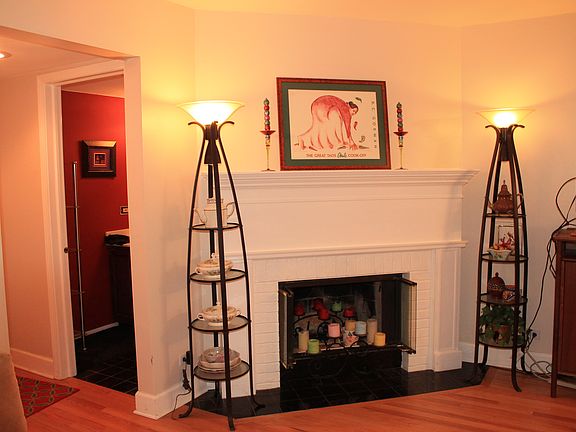 5th image of 2627 Burton Dr