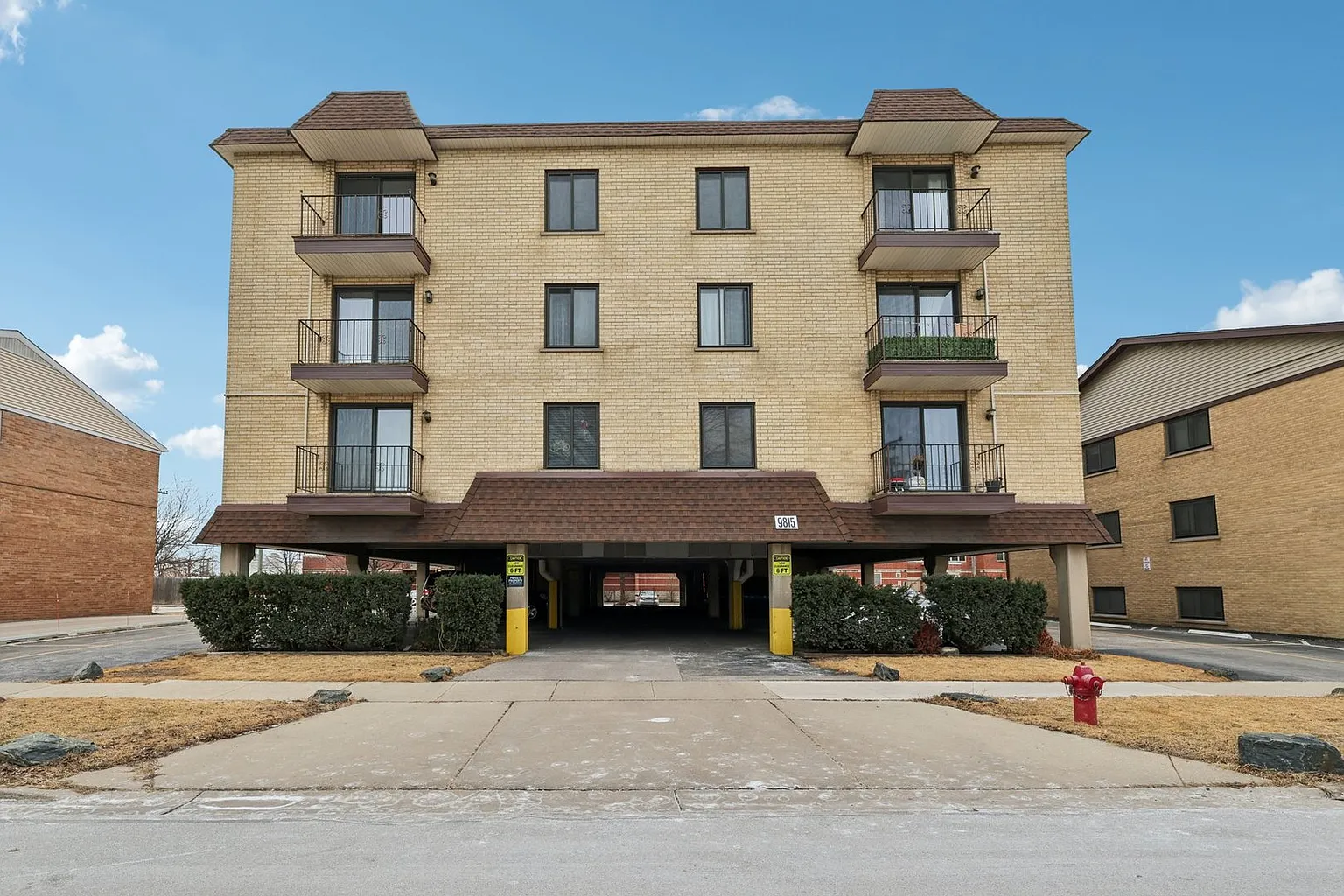 9815 Lawrence Ct APT 3AF photo 1