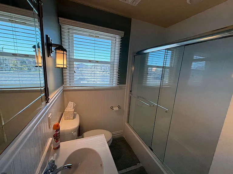 415 N Harvard Ave — Photo 15