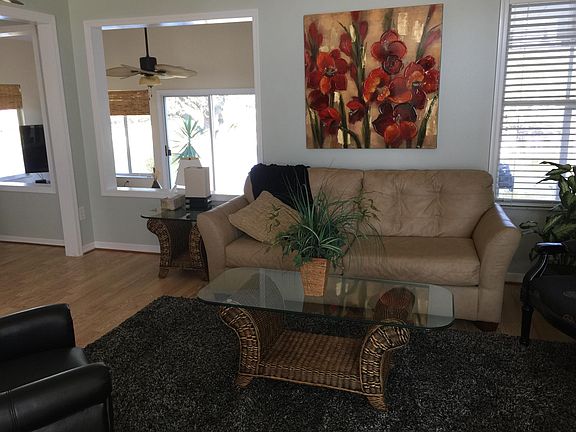 4th image of 729 Turnberry Ln