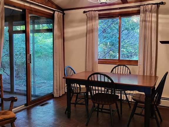 5th image of 6227 Hillview Ct