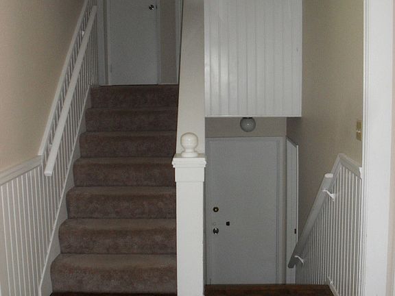 5th image of 9642 NE 25th St