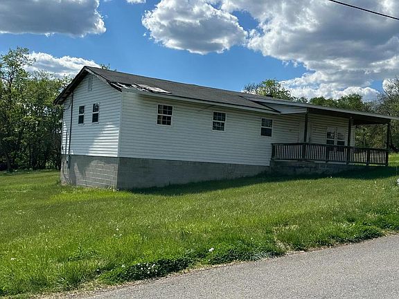 4th image of 109 Bixlers Ferry Rd