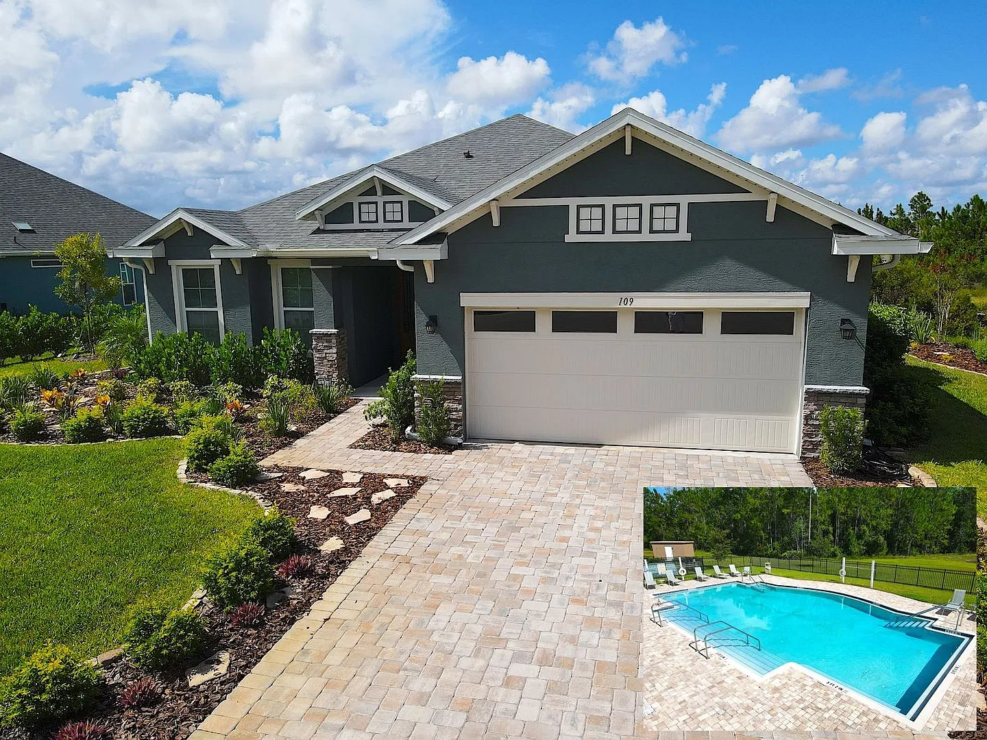 Stunning 3 Bedroom w Flex Room 2.5 Bathroom Home for Rent in Huntington Village! — Photo 1