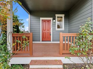 11502 Glacier Pl, Gig Harbor, WA 98332