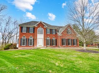 3345 Broken Ridge Dr, Mason, OH 45040