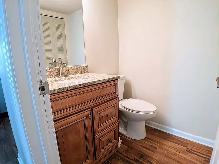 48 King Dr — Photo 9
