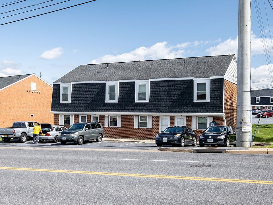 1st image of 1220 Reservoir St