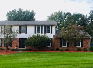 2500 Tower Hill Ln, Rochester Hills, MI 48306