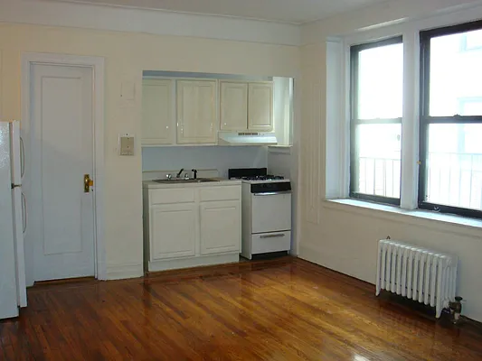 Rented by Keller Williams NYC | media 8