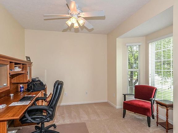 4th image of 14139 Charity Chase Cir