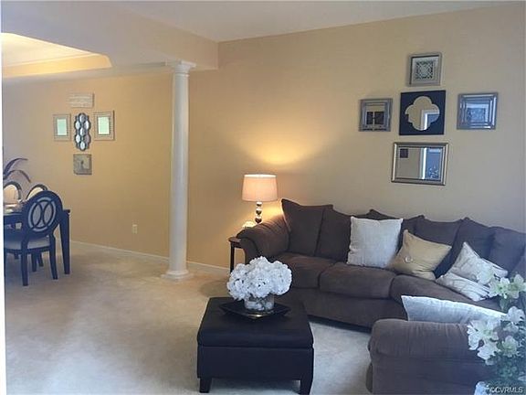 4th image of 924 Winding Trail Ln