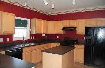 2nd image of 205 Pikeview Ln
