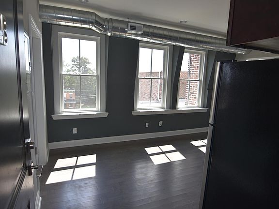 2nd image of 4100 Parkside Ave #4B-D