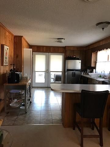 1st image of 2032 Poplar St