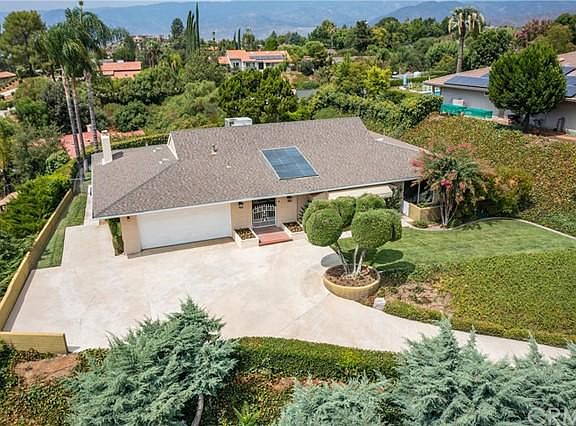 2nd image of 30822 Alta Mira Dr